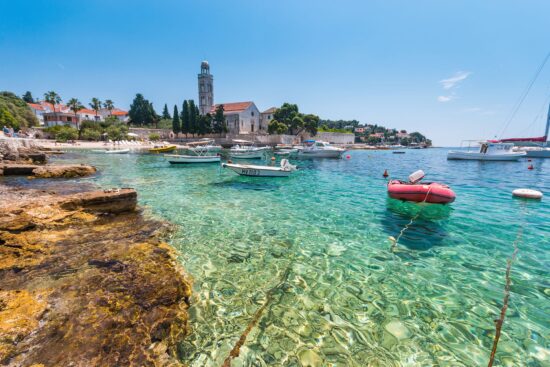 Hvar clear waters